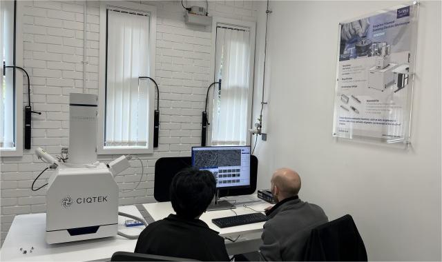 Presentamos CIQTEK SEM3200: Presentación de la microscopía SEM en la Universidad de Loughborough, Inglaterra