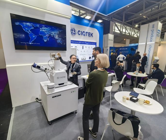 CIQTEK Made a Strong Impact at Analytica 2026 with Live SEM Demonstrations